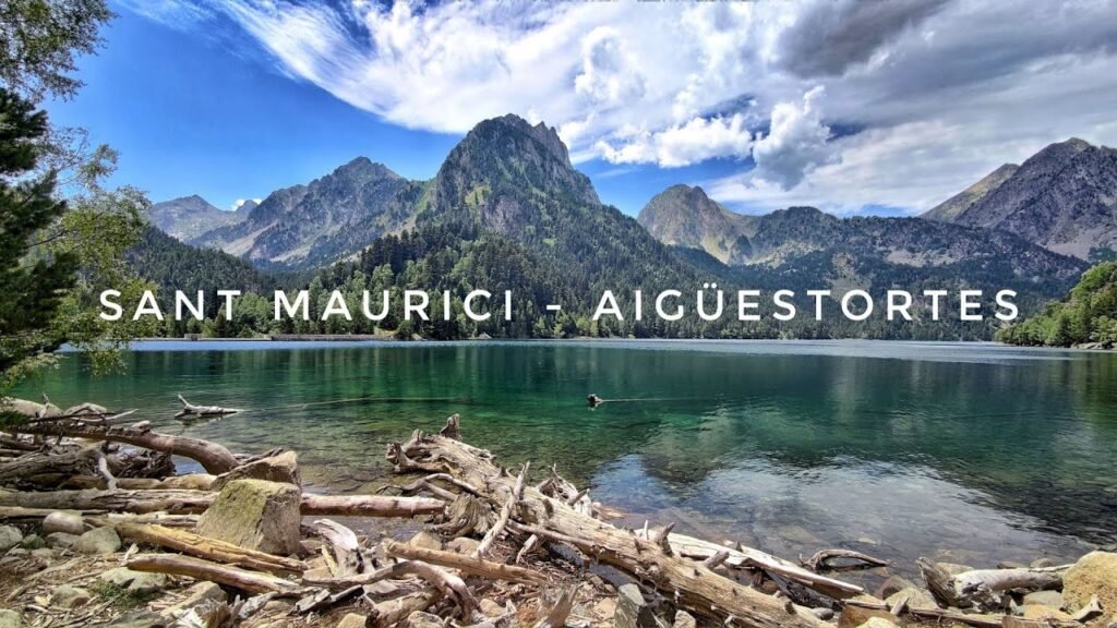 Descubre la belleza escondida: Estany de Sant Maurici y Estany de la en tu próxima escapada 1 Descubre la belleza escondida: Estany de Sant Maurici y Estany de la en tu próxima escapada 1