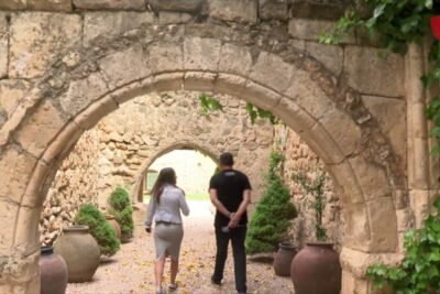 Descubre los encantadores pueblos a 20 km de Segovia: tu guía completa 2
