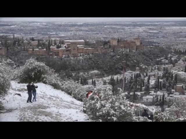 Descubre los encantadores pueblos con nieve en Granada: una guía imprescindible 1 Descubre los encantadores pueblos con nieve en Granada: una guía imprescindible 1